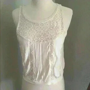 American Eagle Lace Top